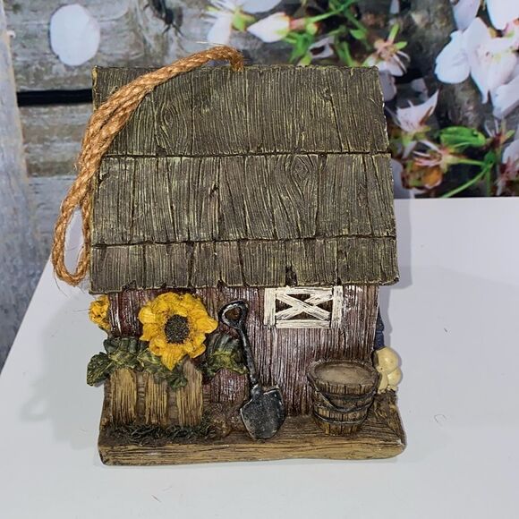 Vintage Rustic Country Barn Birdhouse with Rooster and Chicks Resin Home Garden - Picture 4 of 11